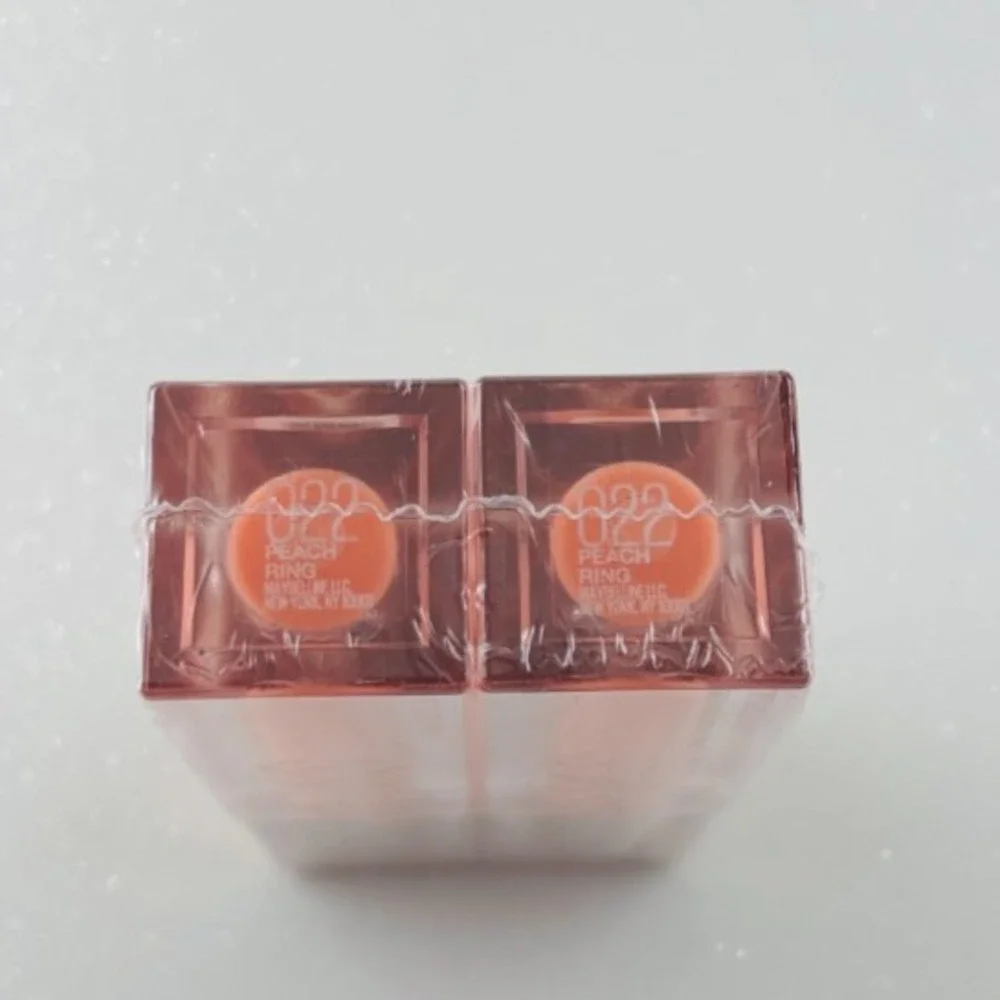 2 x Maybelline Lifter Gloss + Hyaluronic Acid Lip Gloss- 022 Peach Ring